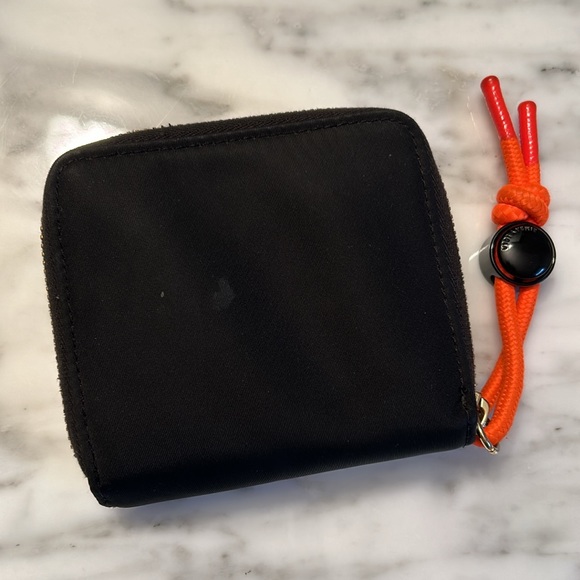 Nylon wallet - Picture 4 of 4